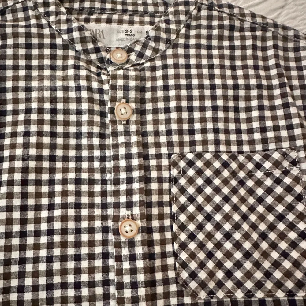 Zara checkered button down - Picture 2 of 4
